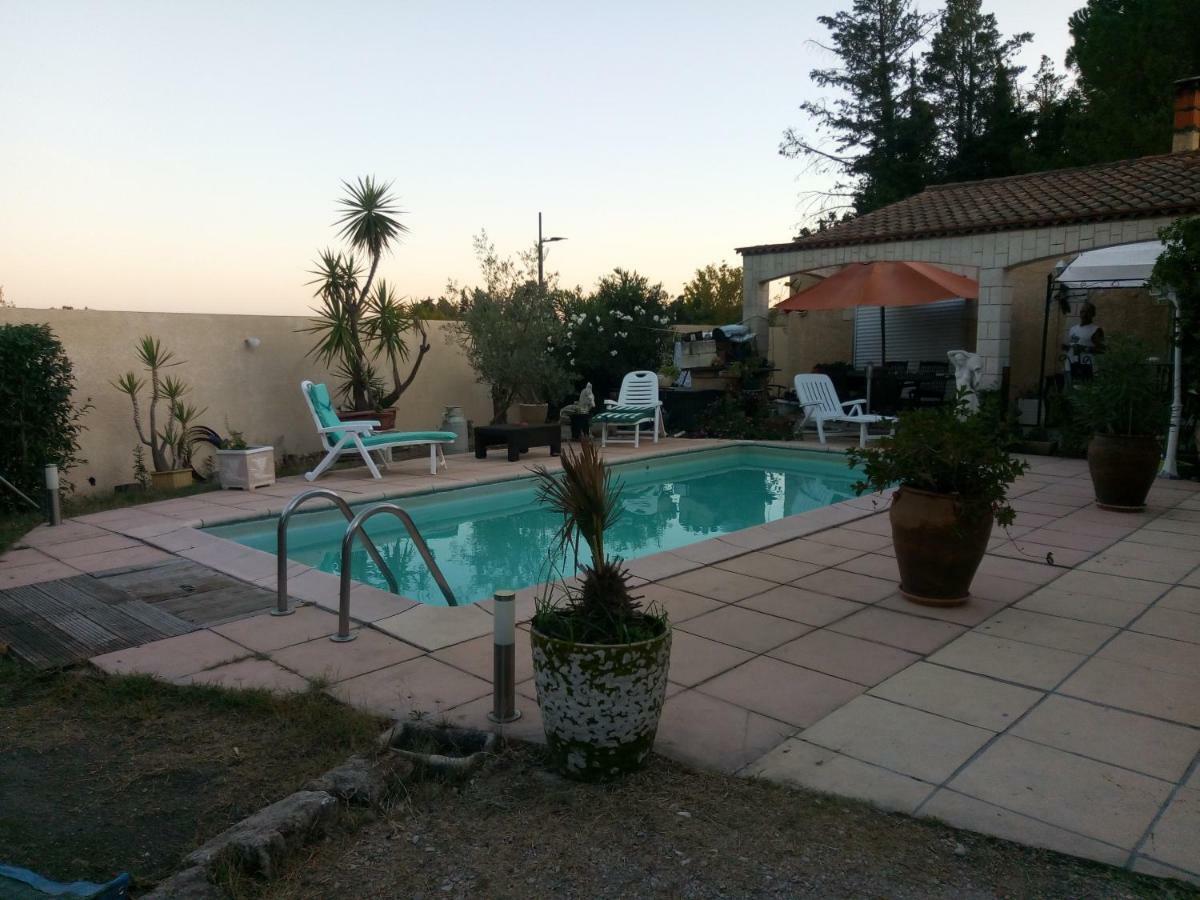 Chez Mamiyo Apartment Gallargues-le-Montueux Luaran gambar