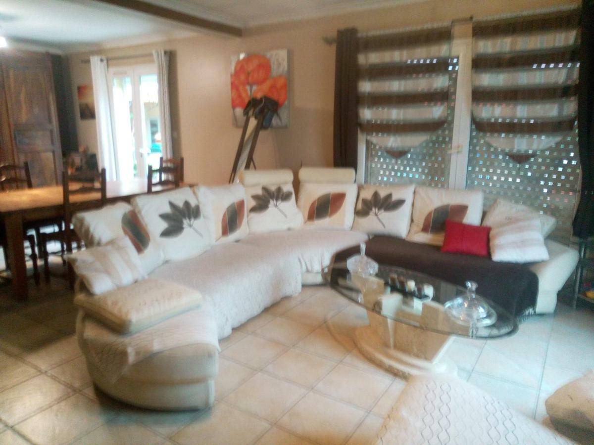 Chez Mamiyo Apartment Gallargues-le-Montueux Luaran gambar